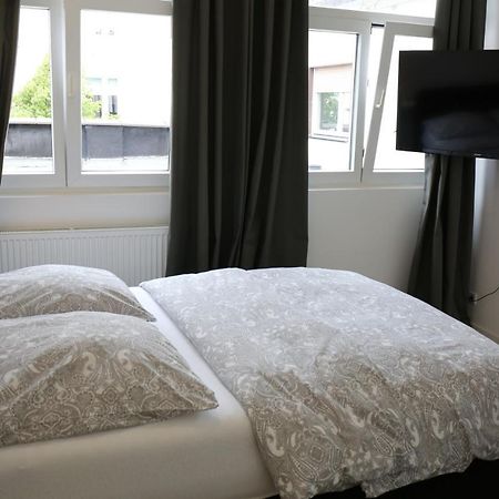 Dreams Bielefeld Hostel Bagian luar foto
