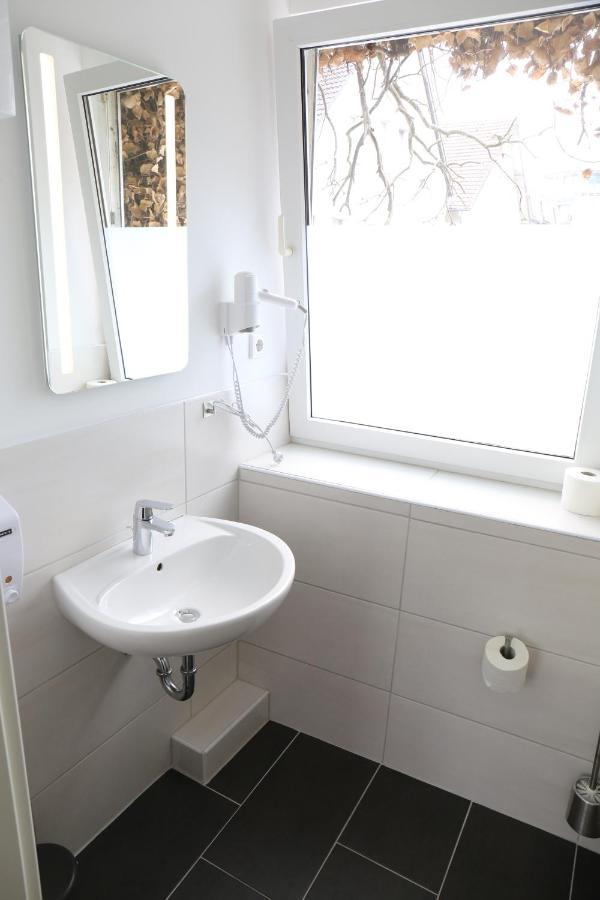 Dreams Bielefeld Hostel Bagian luar foto